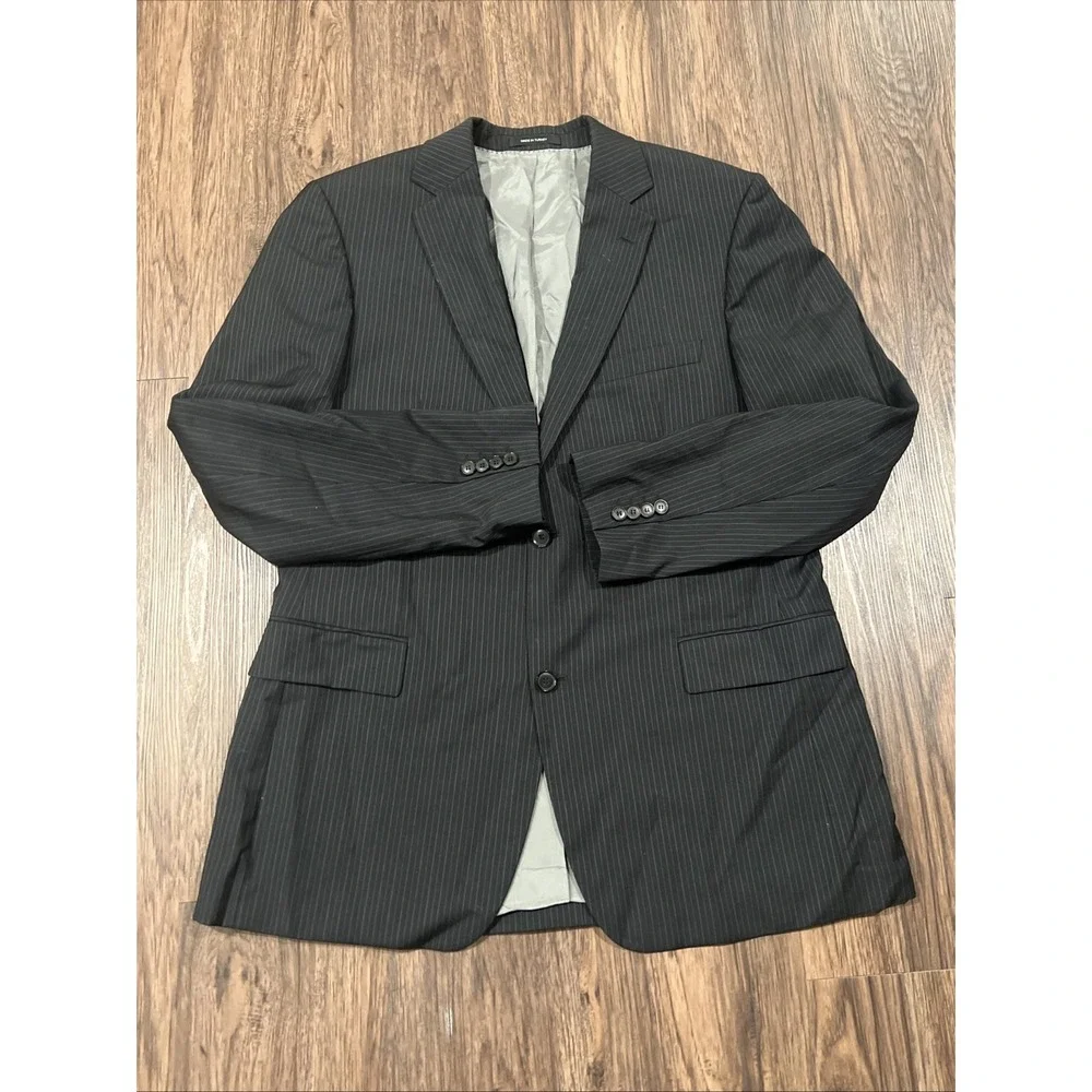 Hugo Boss Men's Wool Color Dark Grey Stripes Blazer Jacket 46L